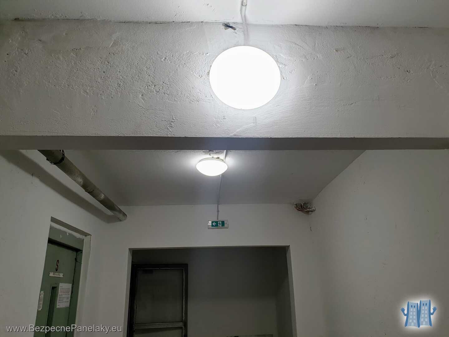 Nové LED osvetlenie v suteréne